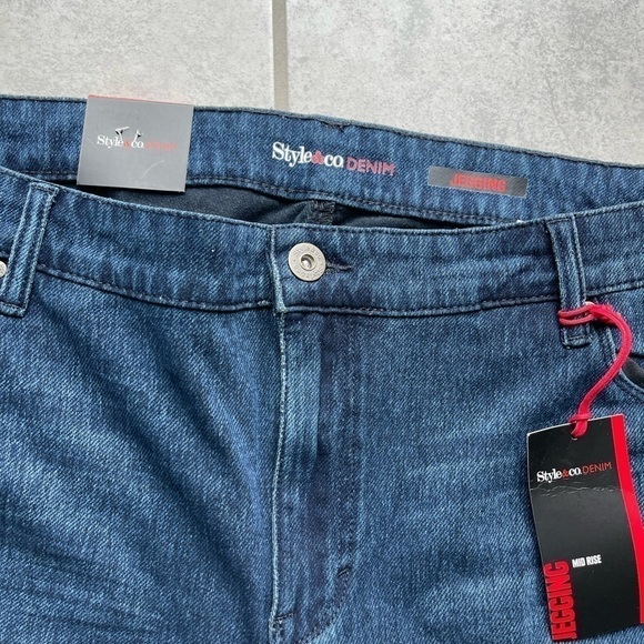 Style N Co. Diva Plus Jeggin - Picture 5 of 6